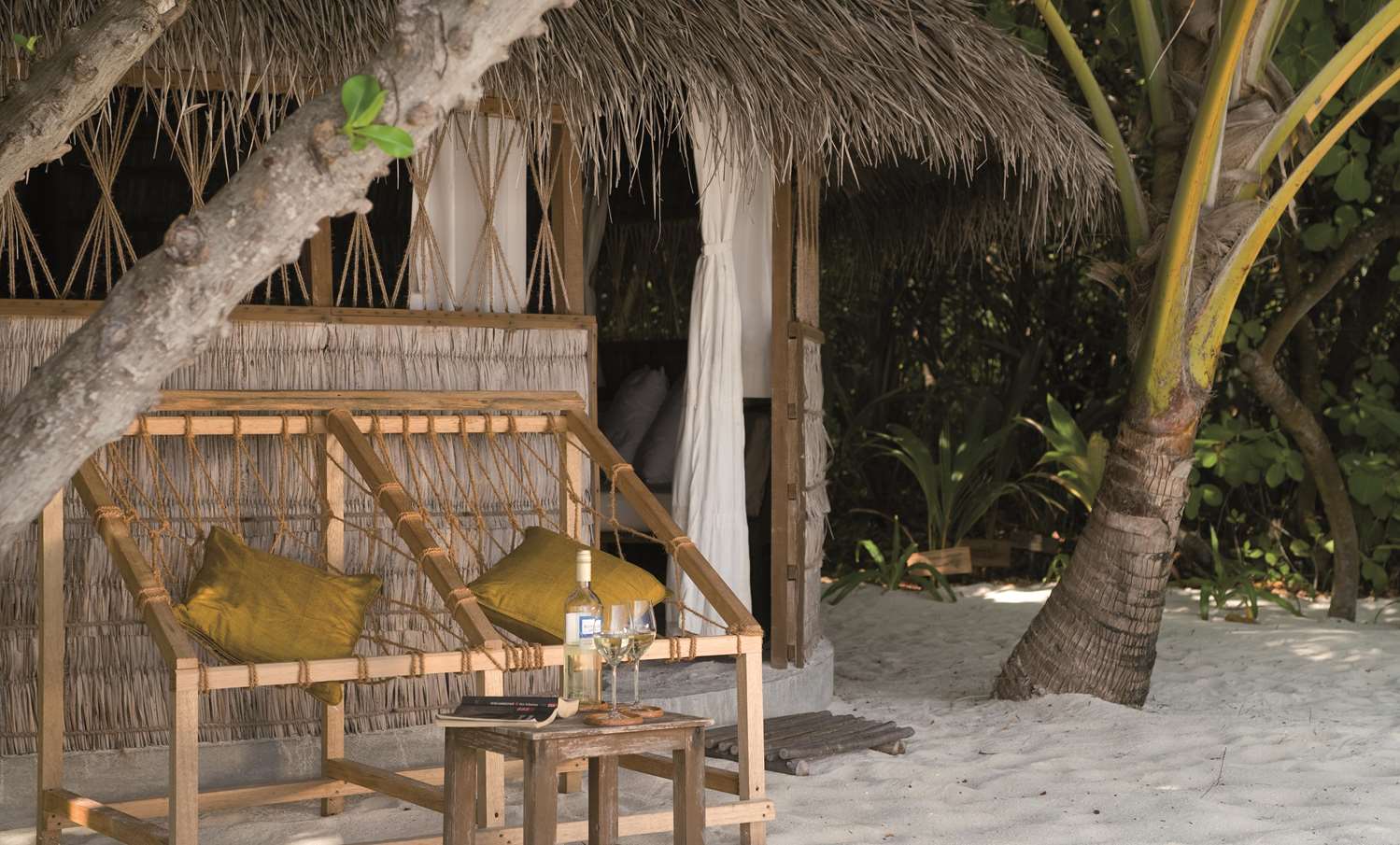 Coco Palm Dhuni Kolhu 53/56