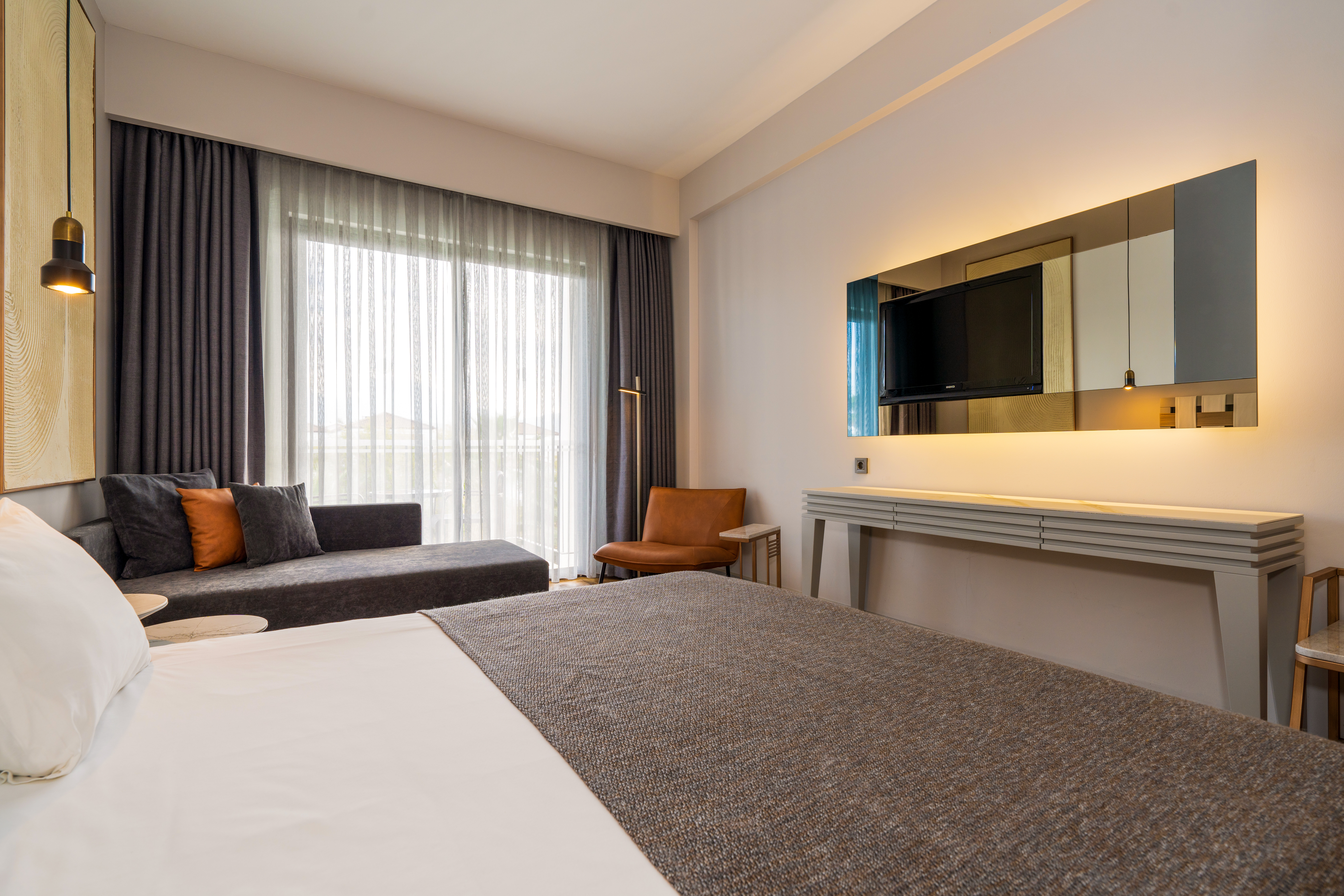 غرفة بسرير مزدوج بإطلالة على المسبح، Jiva Beach Resort 2/8