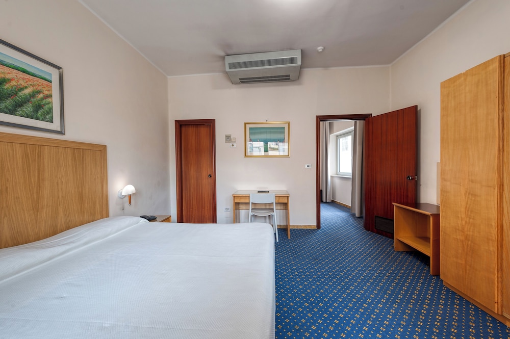 Hotel Barsotti 5/45