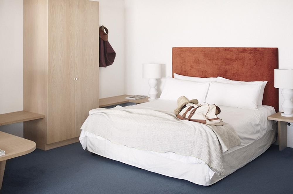 Hotel Ravesis 15/50