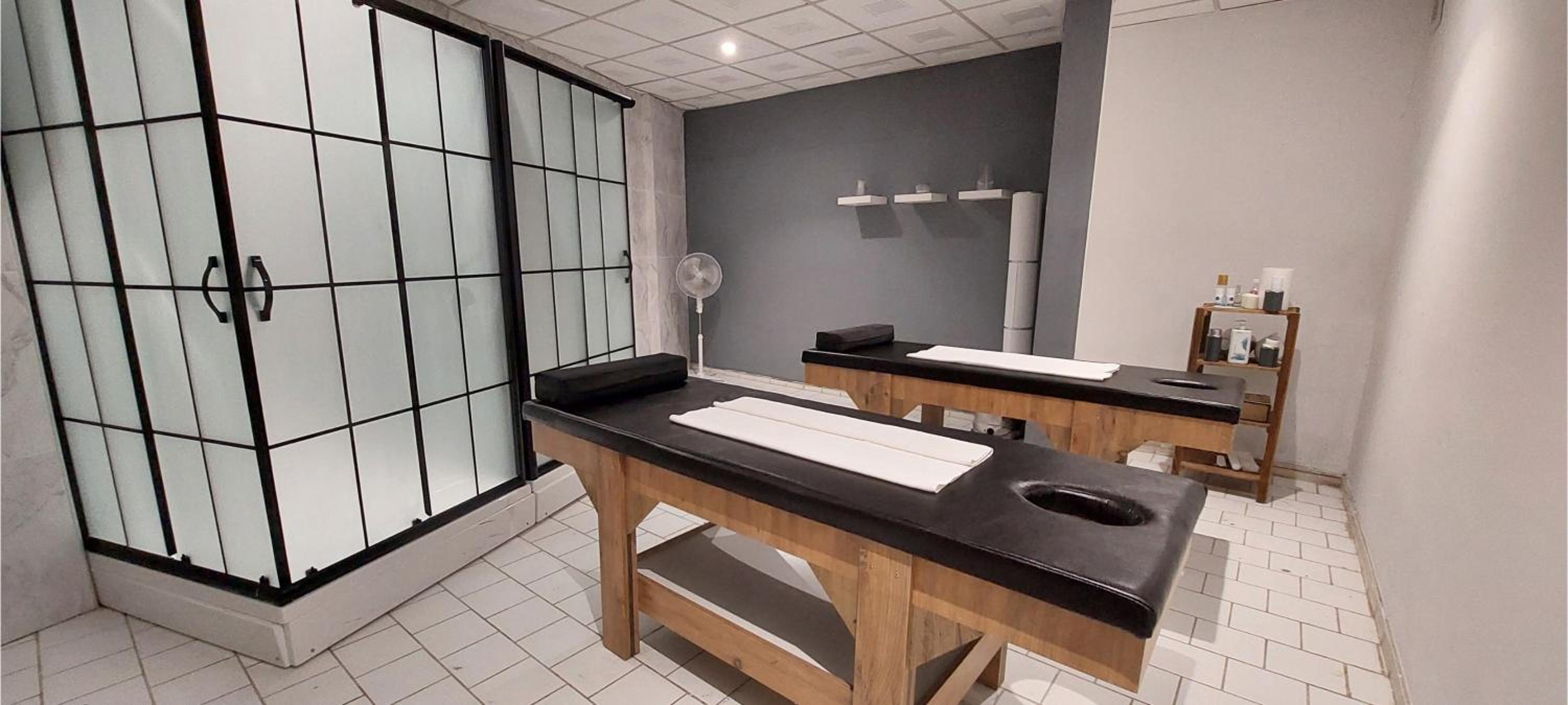 UK HOTEL KIRIS 50/50