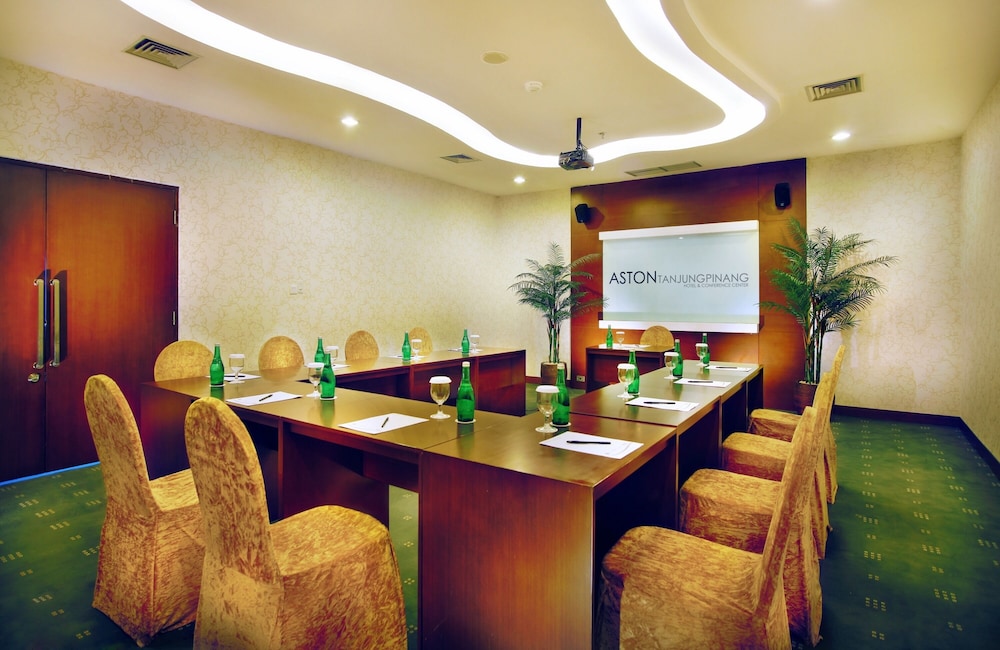 Aston Tanjung Pinang Hotel and Conference Center 47/56