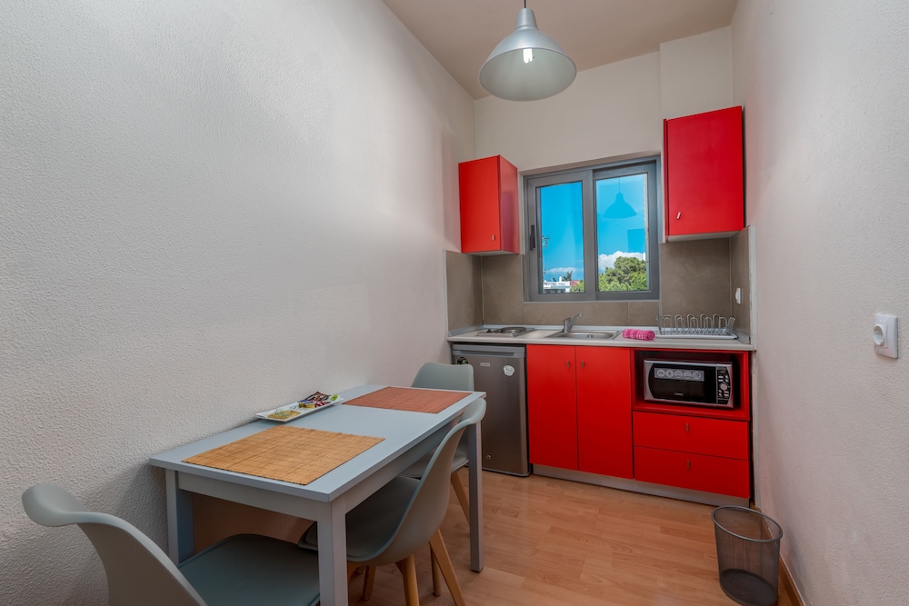 7 Palms Hotel Apartments 36/49