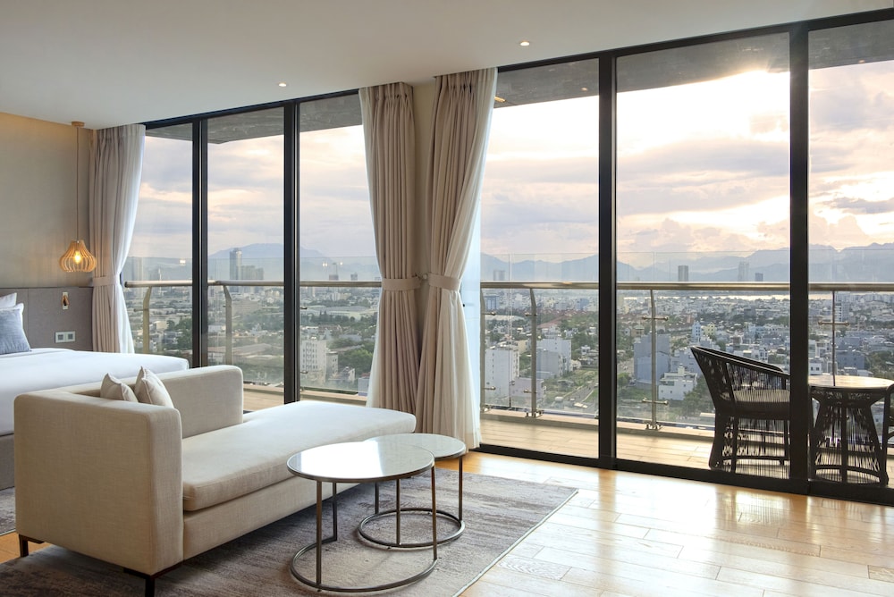 Prince Hotel Da Nang 43/75