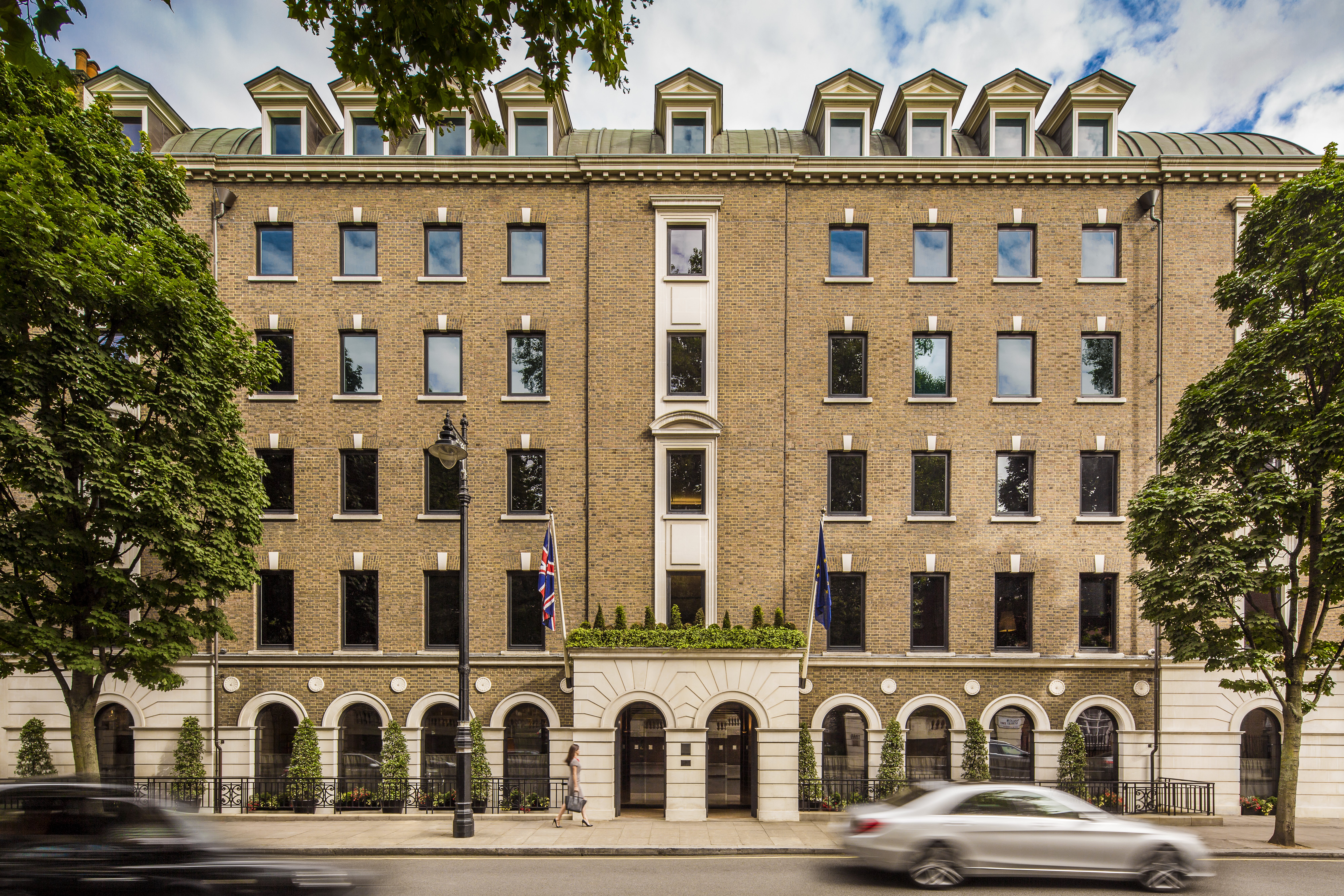 Como The Halkin 3/71