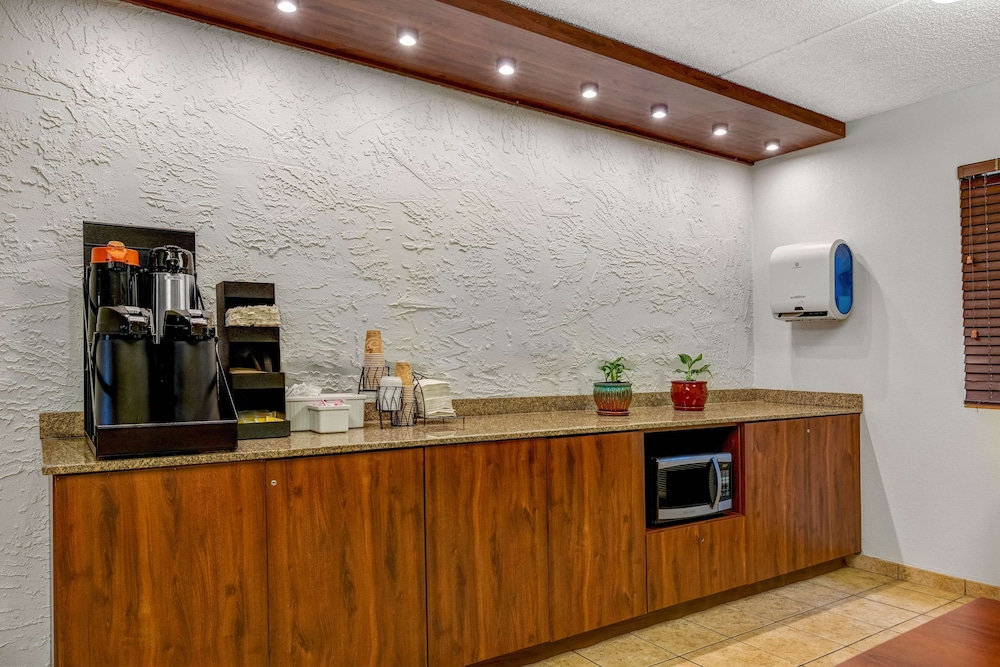 Motel6 Elk Grove Village Il O Hare 11/50