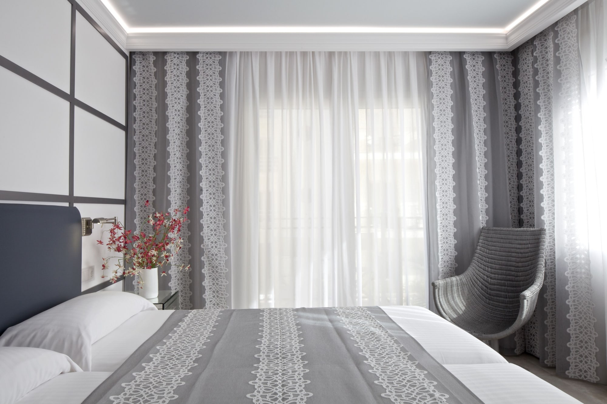Room, Triple, 3 Beds, Pool or Sun Room