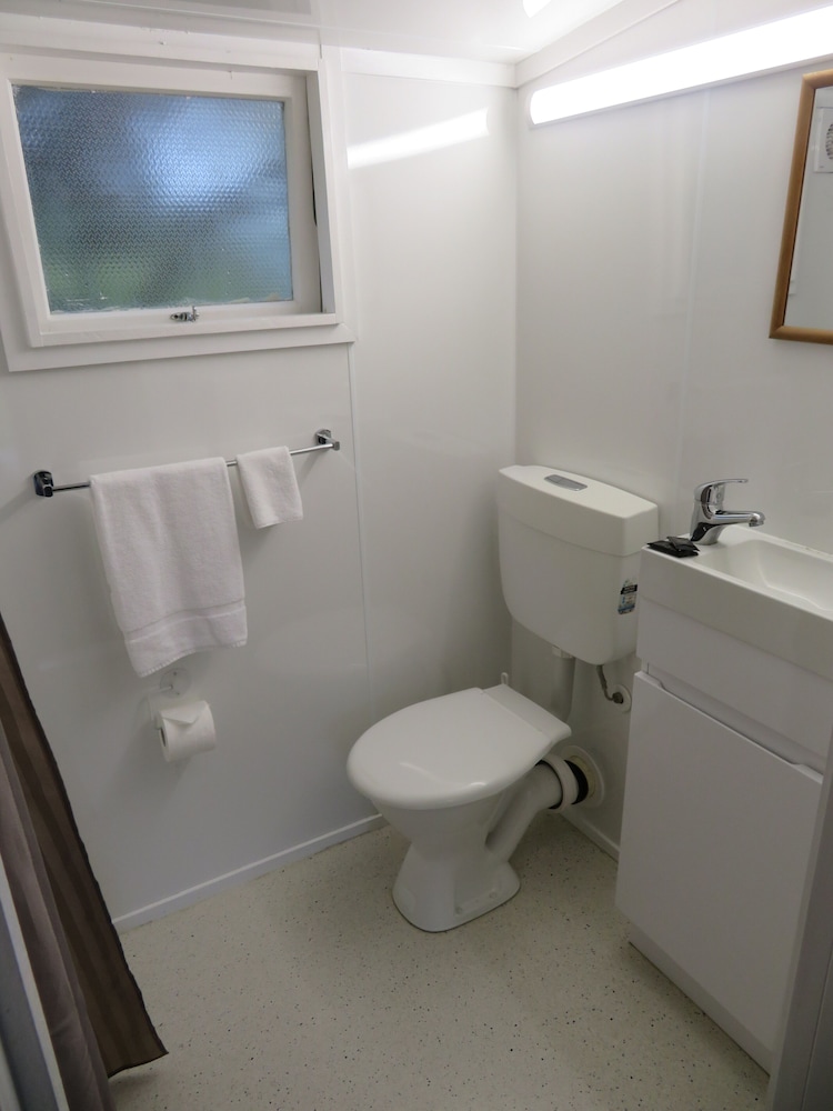 Whanganui Seaside Holiday Park 45/50