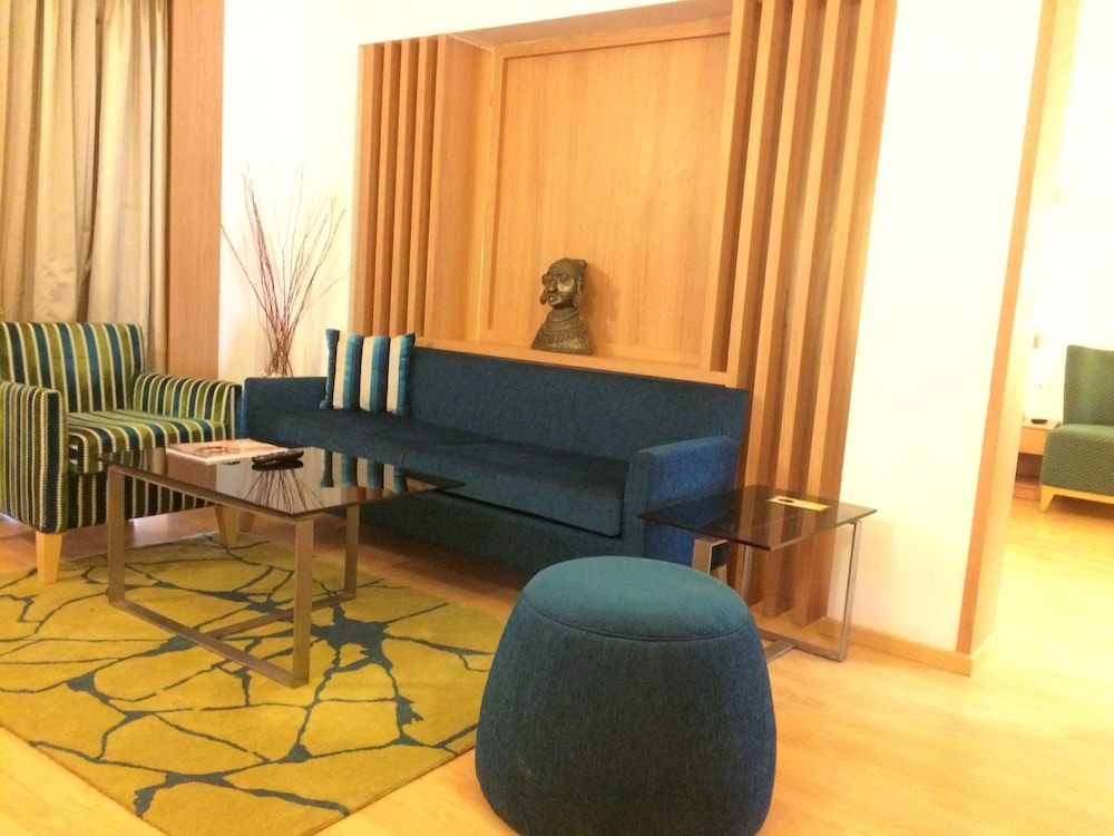 Lemon Tree Hotel Aurangabad 38/68