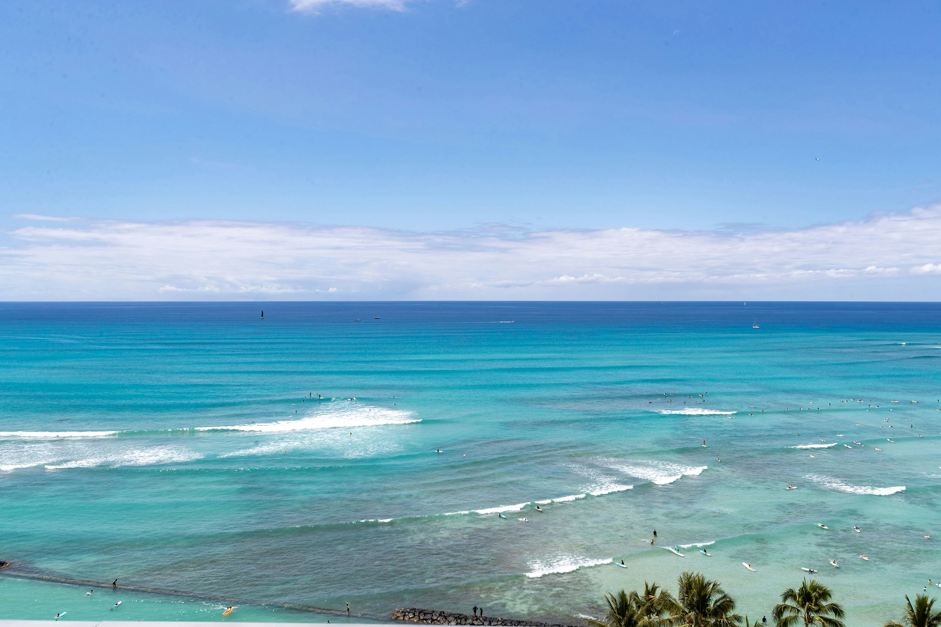 Espacio The Jewel Of Waikiki 58/64