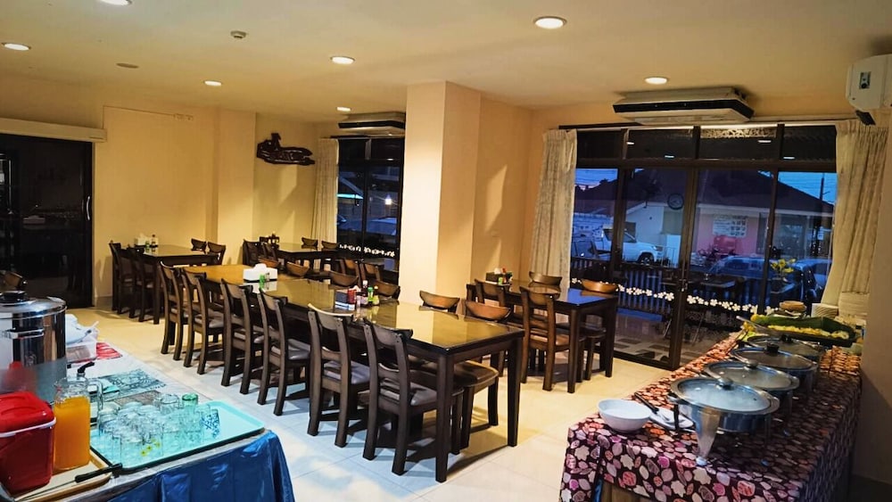 Rayong Lanna Hotel 43/56