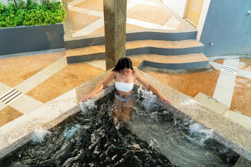 Pearl Vista De Coron Resort Hotel 34/50