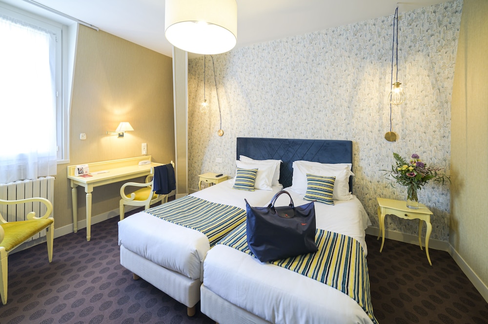 Hotel the Originals Auxerre Normandie 8/71