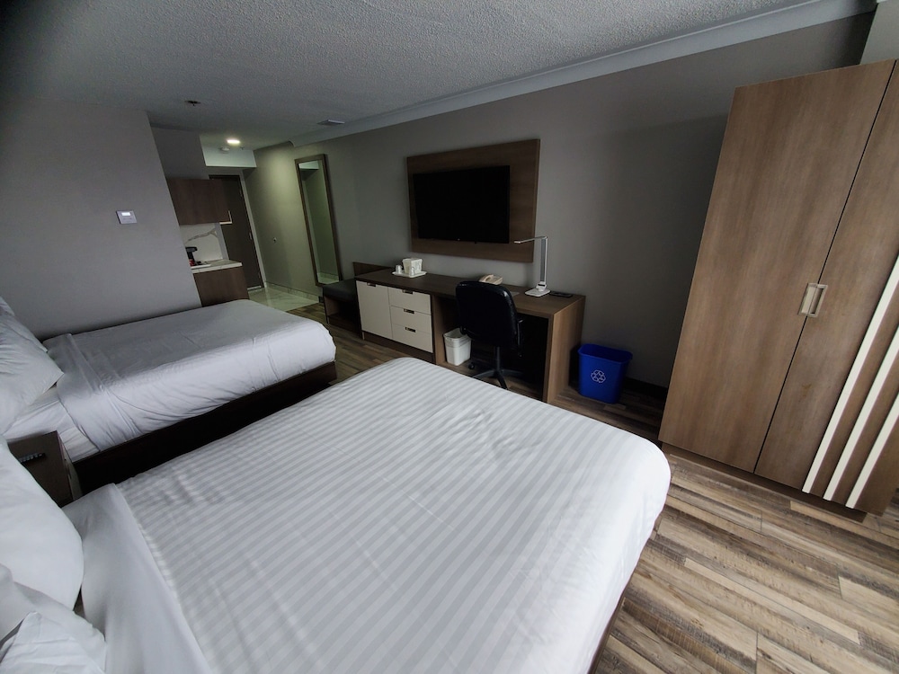 Crowne Plaza Saint John Harbour View by IHG 16/74