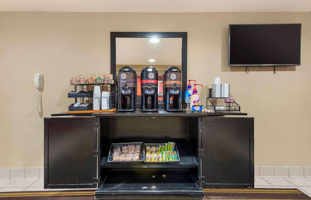 Extended Stay America - Princeton - South Brunswick 44/52