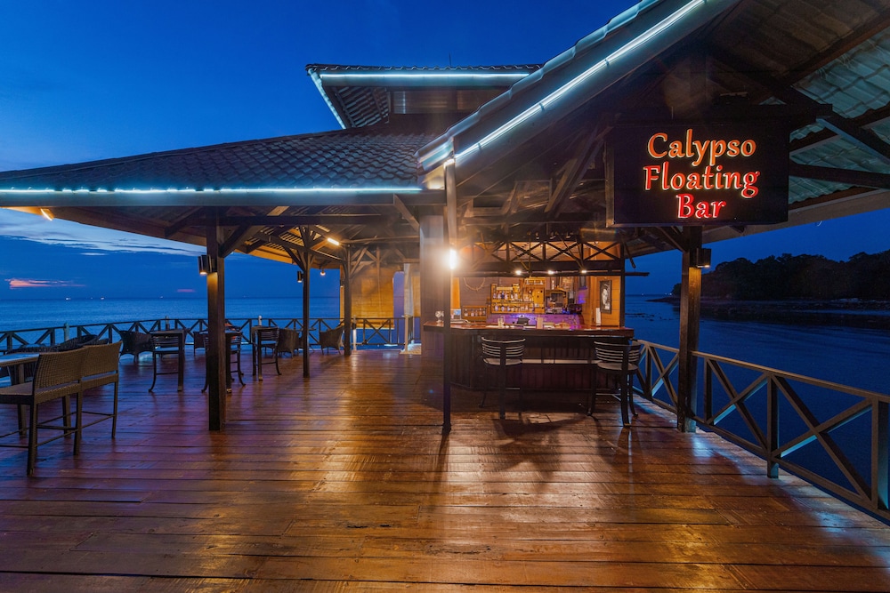 Mayang Sari Beach Resort 33/68