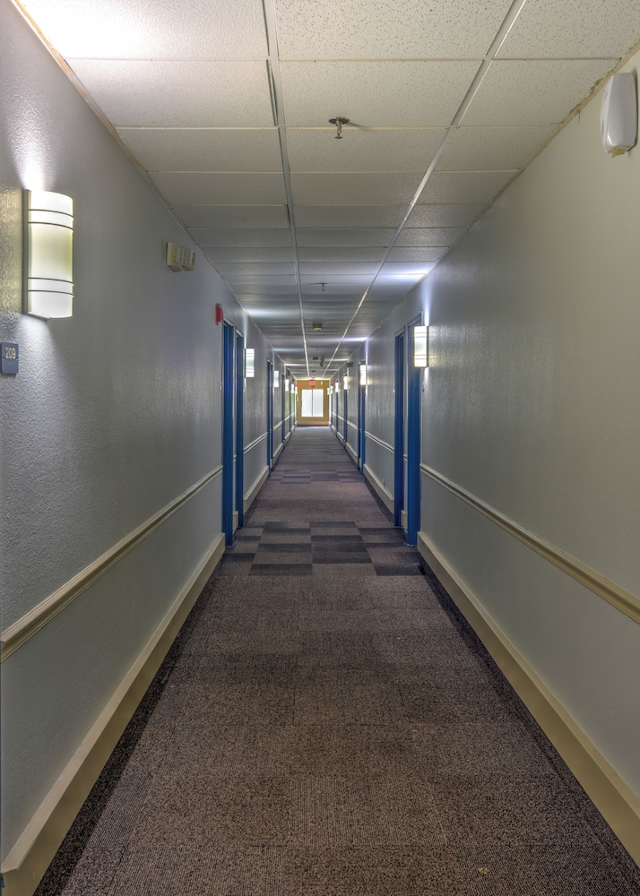 Motel6 Libertyville, IL 26/50