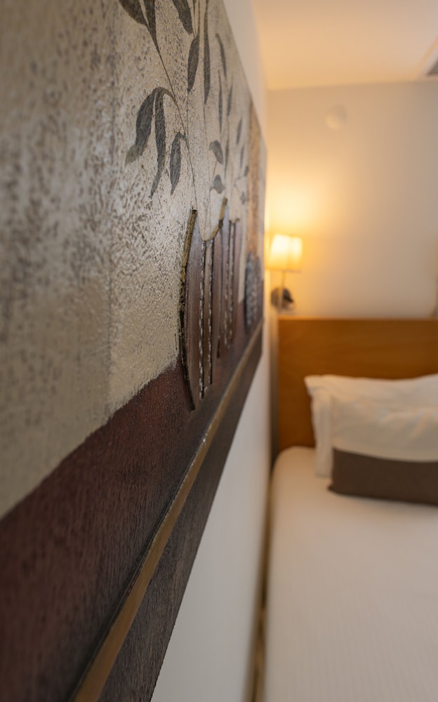 MB CITY HOTEL 29/43