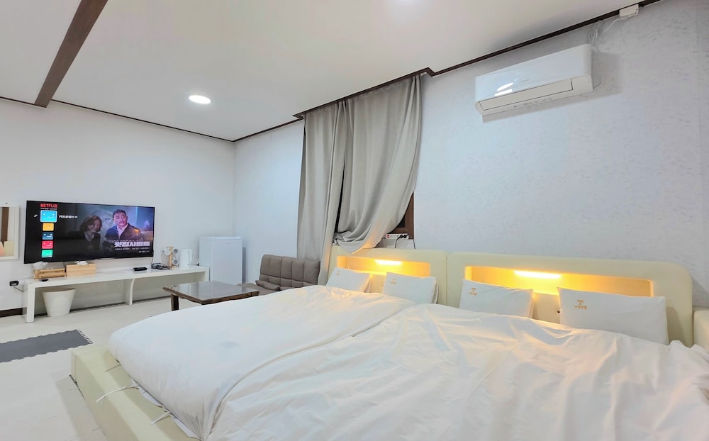 Kids & Family Hotel 16/70