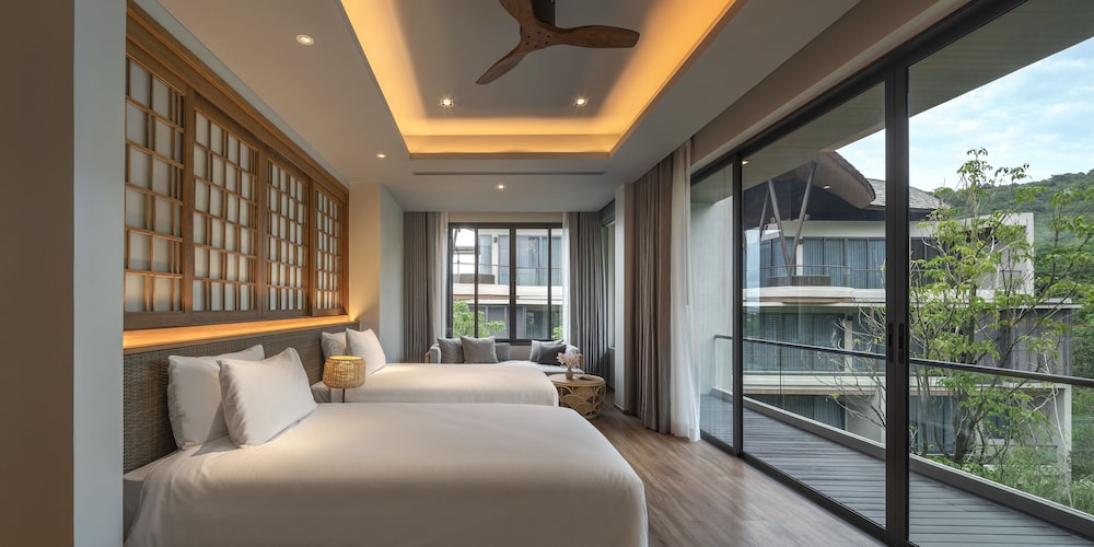 Noku Phuket 16/50