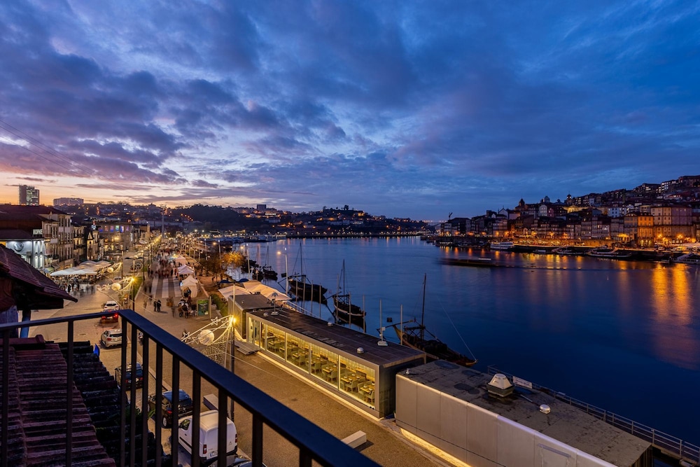 YOUROPO - Ribeira Gaia 46/48