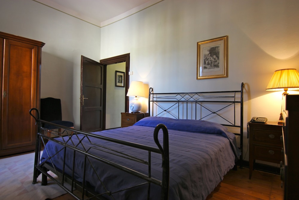 HOTEL VILLA GIONA 16/77