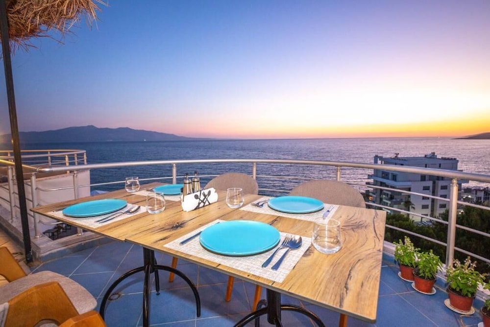 HOTEL SEASIDE SARANDA 39/52