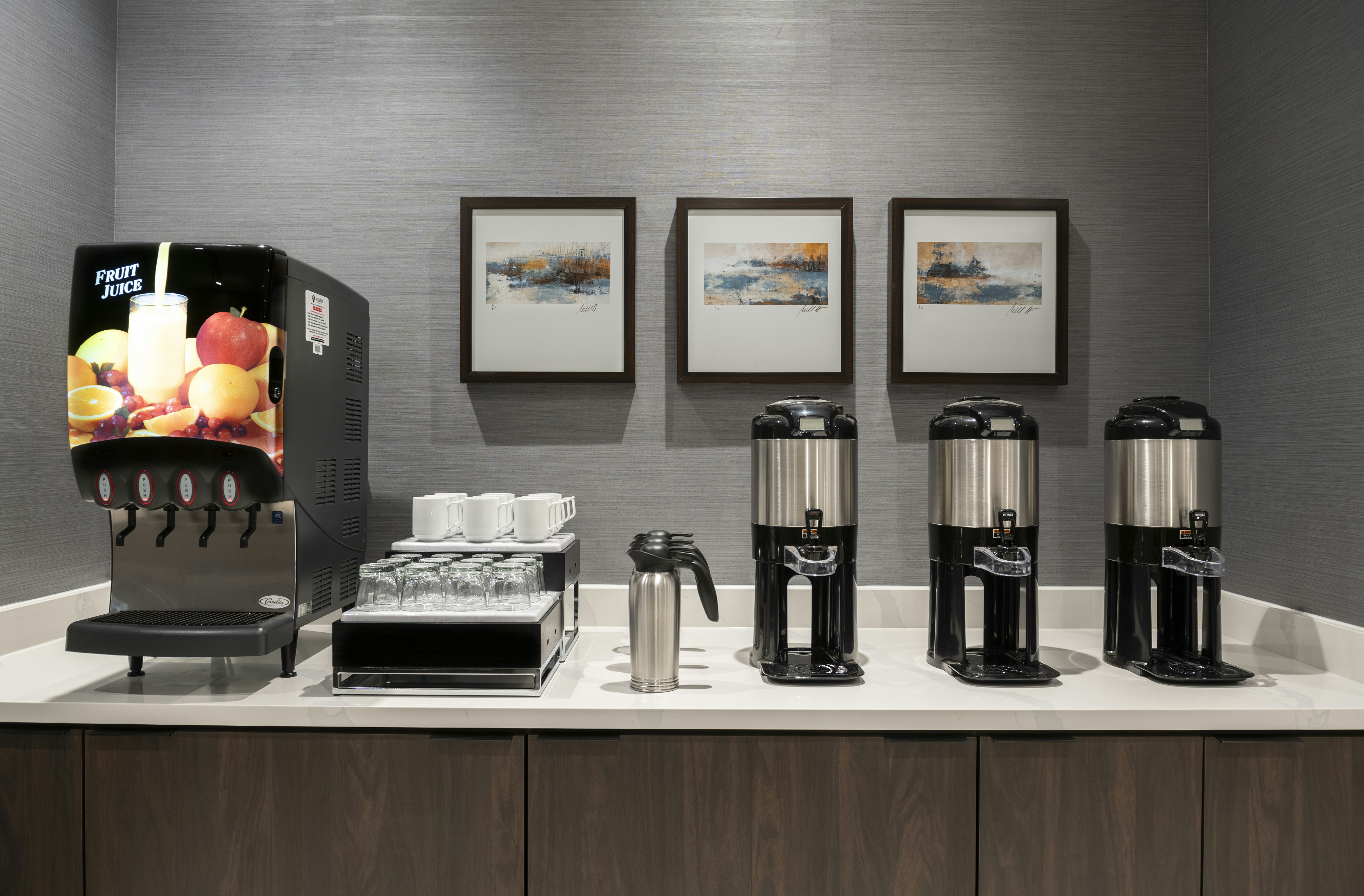 Staybridge Suites Boston Logan Airport - Revere 20/63