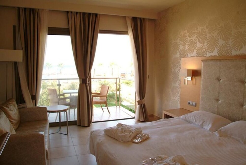 Ionian Emerald Resort photo3