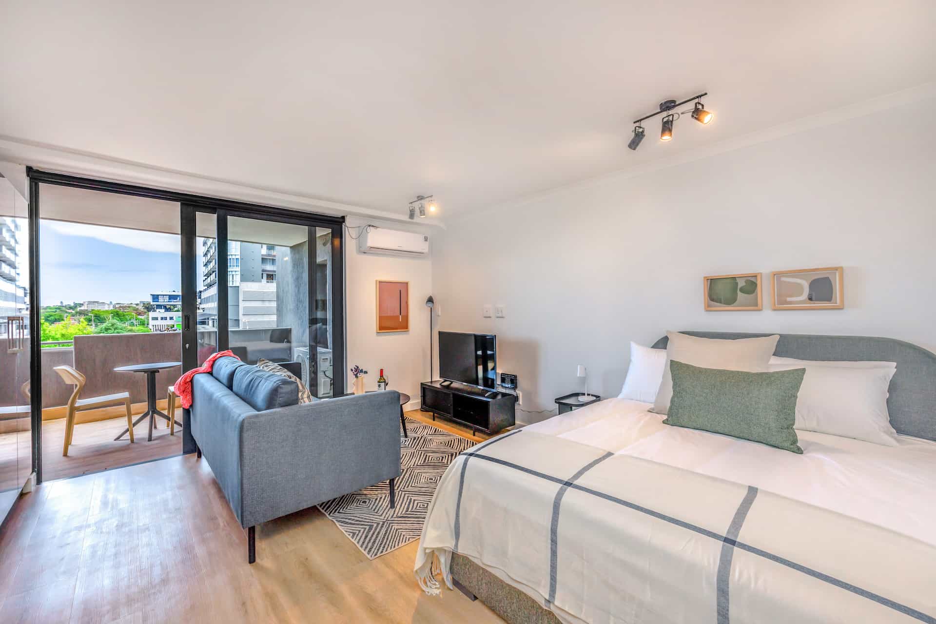 Newlands Peak Aparthotel 14/50