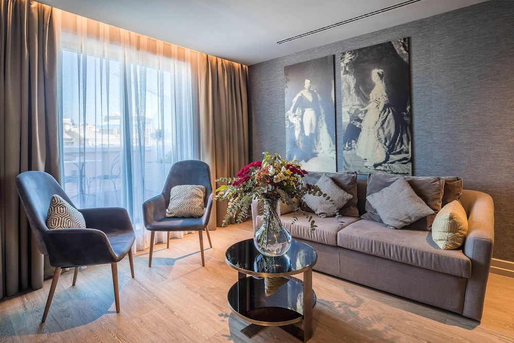 Barcelo Emperatriz 41/65