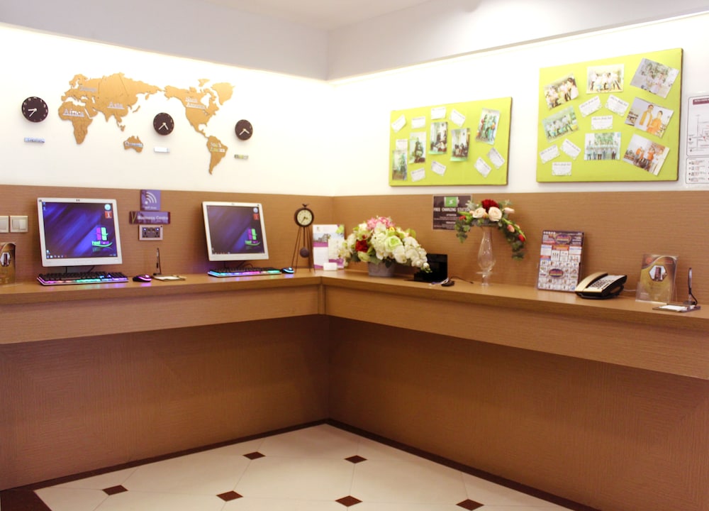 Heef Hotel Pasar Baru Powered by Archipelago 6/63
