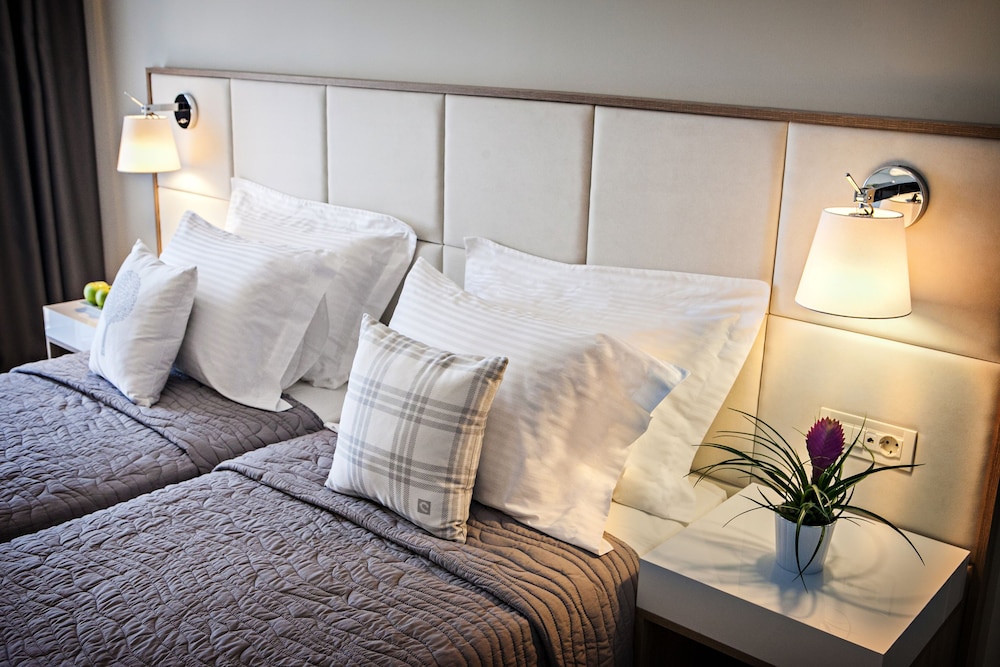 Olympic Star Beach Hotel 24/50