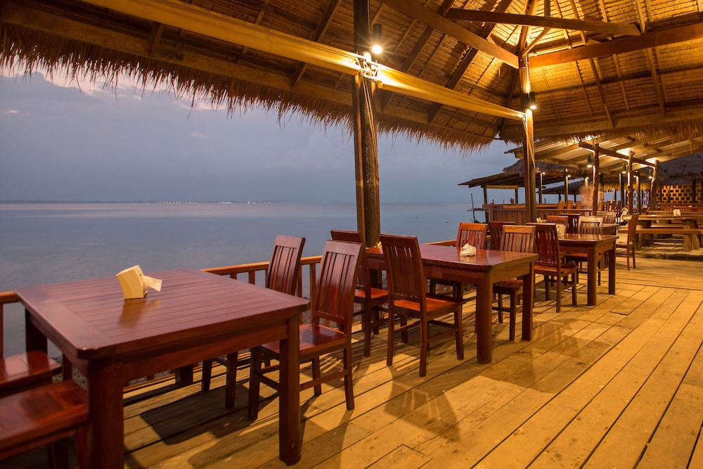 Koh Talu Island Resort 47/68