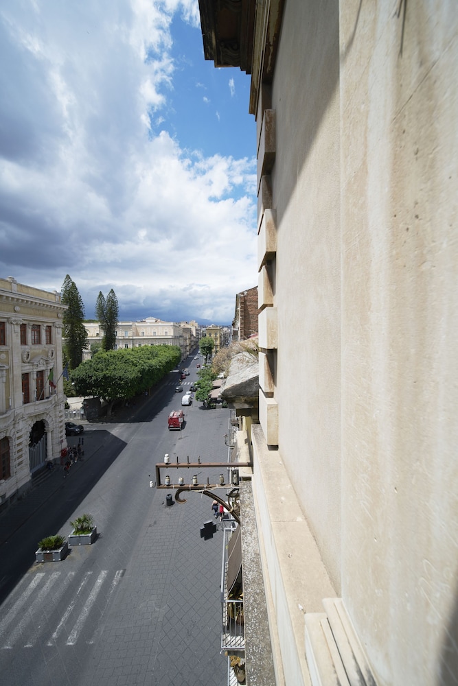 Santuzza Hotel Catania 39/50