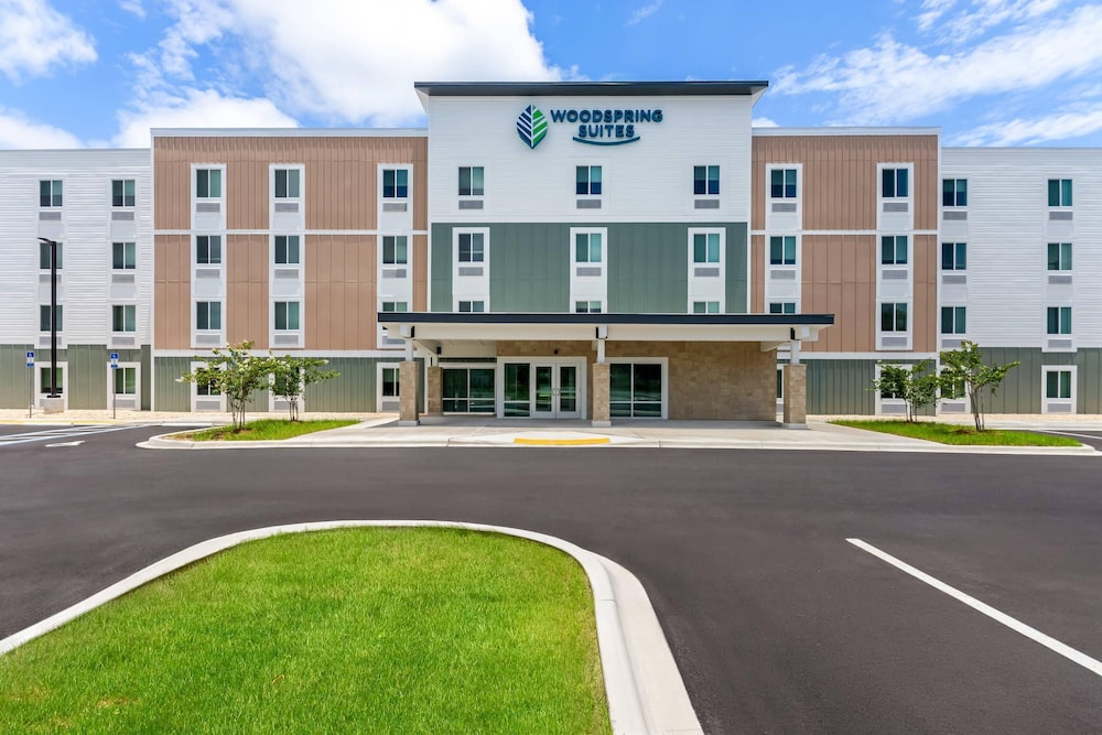 WoodSpring Suites Fort Walton Beach - Eglin AFB 52/60