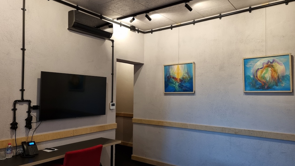 Art Hotel 158 23/29