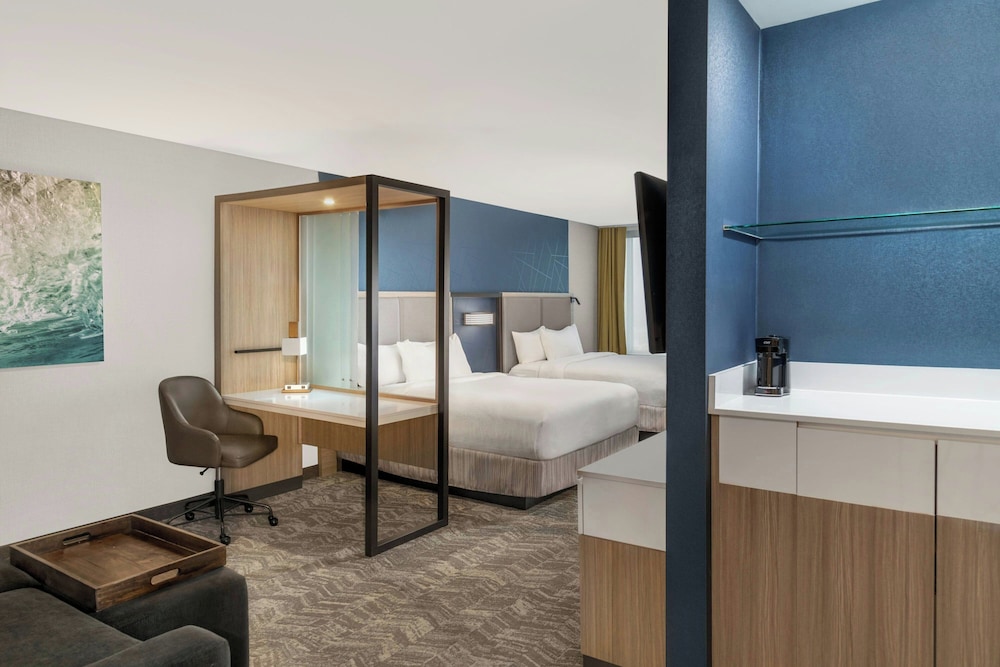 جناح بسريرين كوين مع سرير سحّاب إضافي لذوي الإعاقة، SpringHill Suites by Marriott Holland 3/6