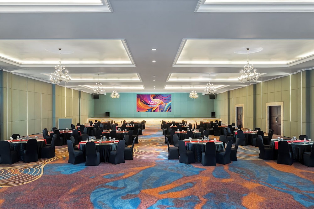 Aston Cimone Hotel & Convention Center 65/73