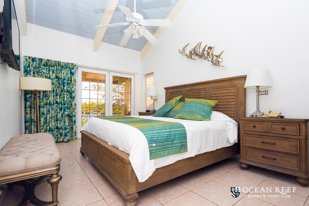 Ocean Reef Yacht Club Resort 25/75
