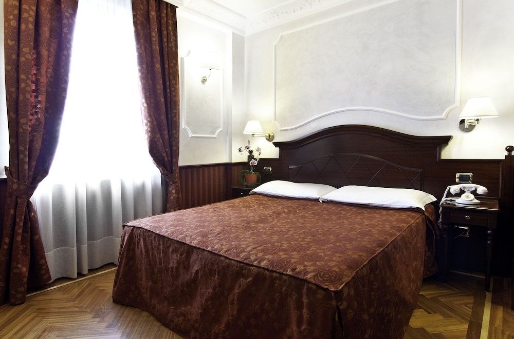 STANDARD, DOUBLE BED