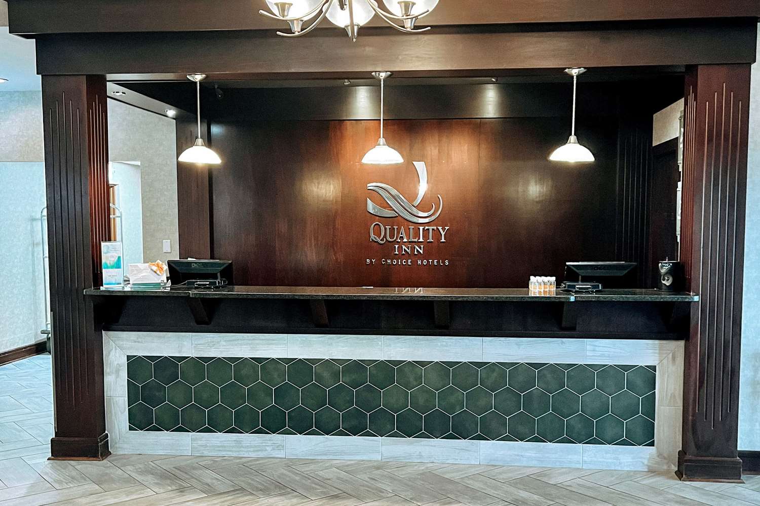 Quality Inn Clarion 5/27