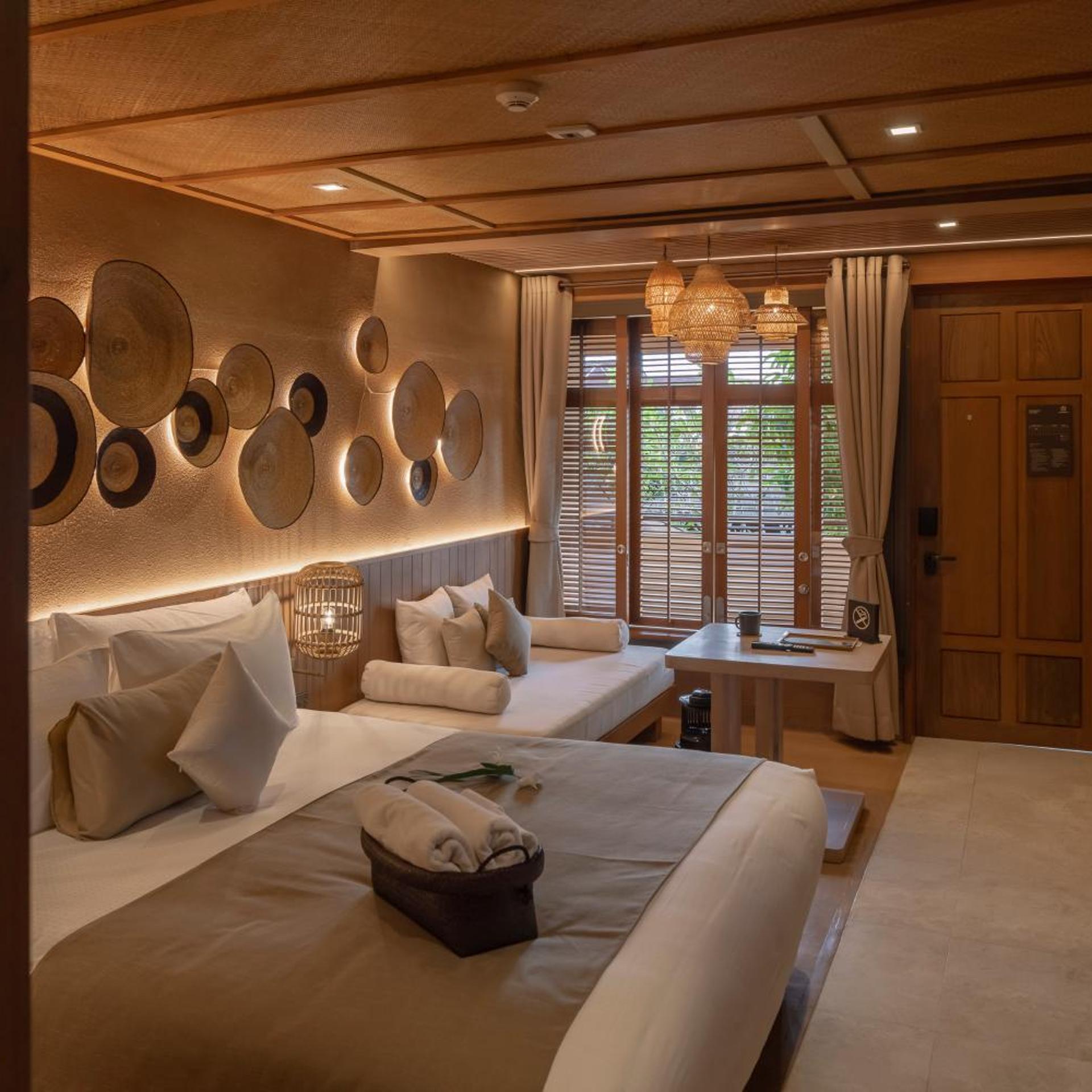 Deluxe, THE SPA RESORT 4/9