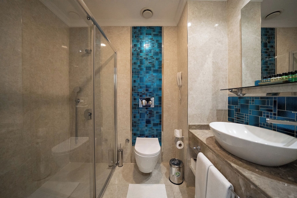 Karmir Resort And Spa Hotel 48/50