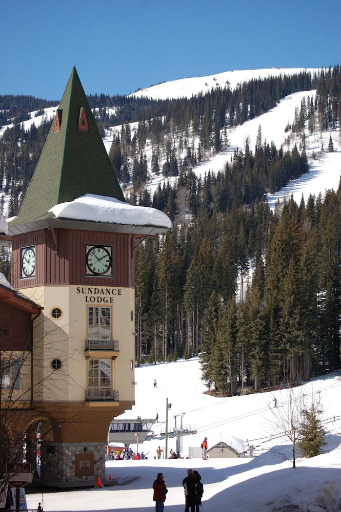 Sundance Lodge 2/22