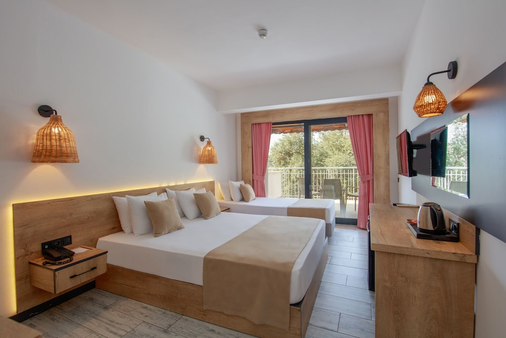 Meri Hotel Oludeniz 31/68