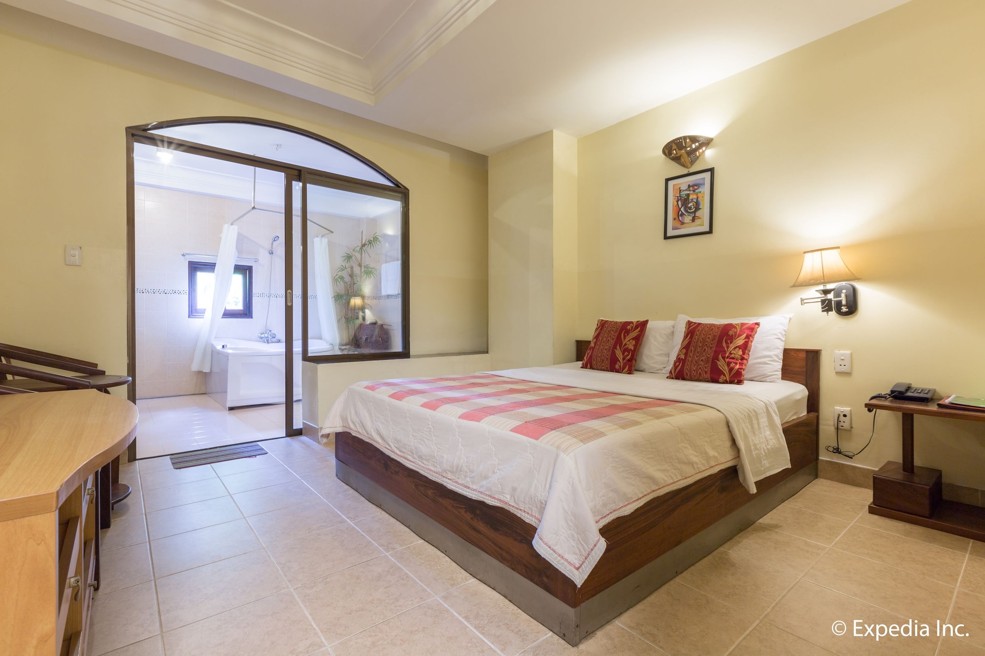 Vip, Suite, Queen Bed