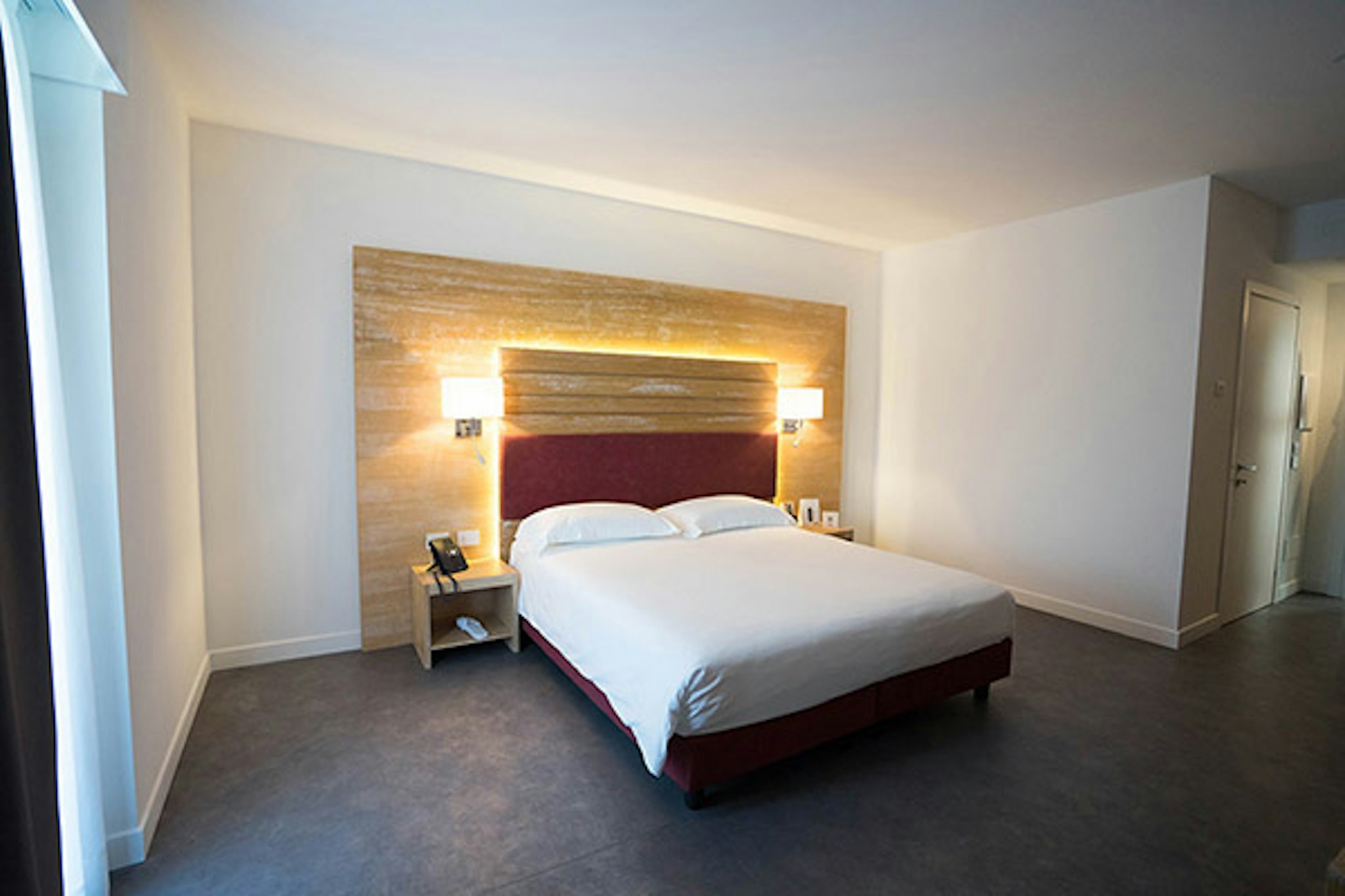 Pm Hotel 18/60