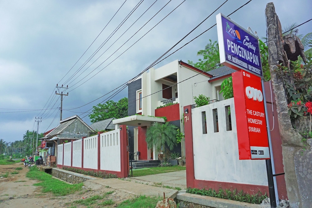 OYO 2860 The Castury Homestay Syariah 3/23