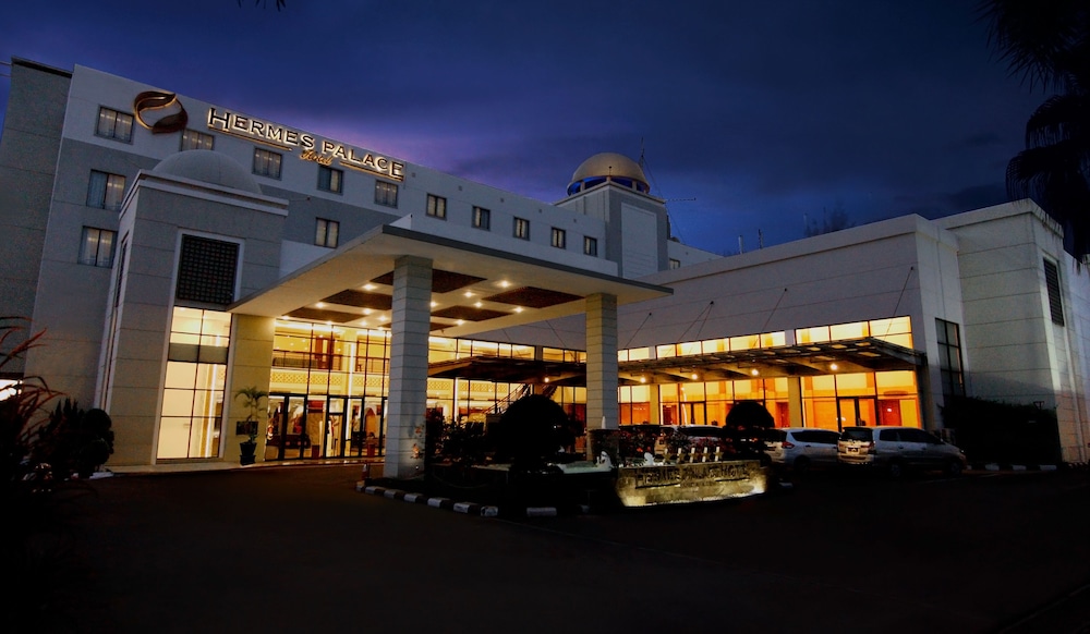 HERMES PALACE HOTEL 2/56